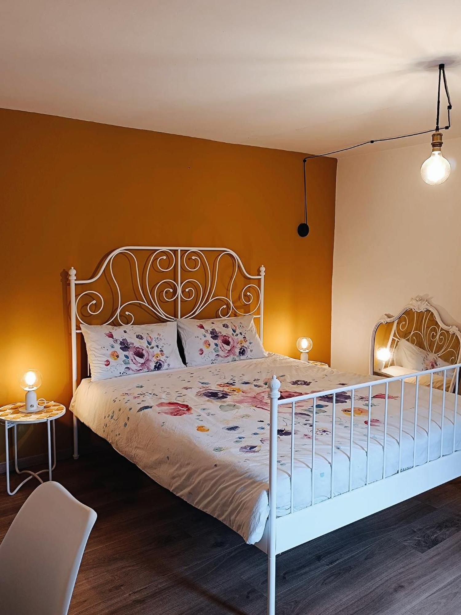 Bricco Nebbiolo Apartamento Neviglie Exterior foto